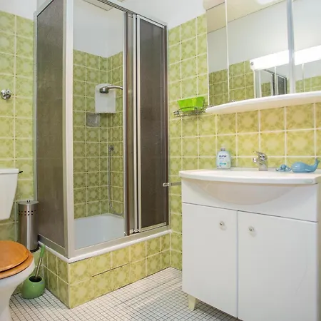 Welcome In - Met Ski- & Fietsberging, Rustig Gelegen *