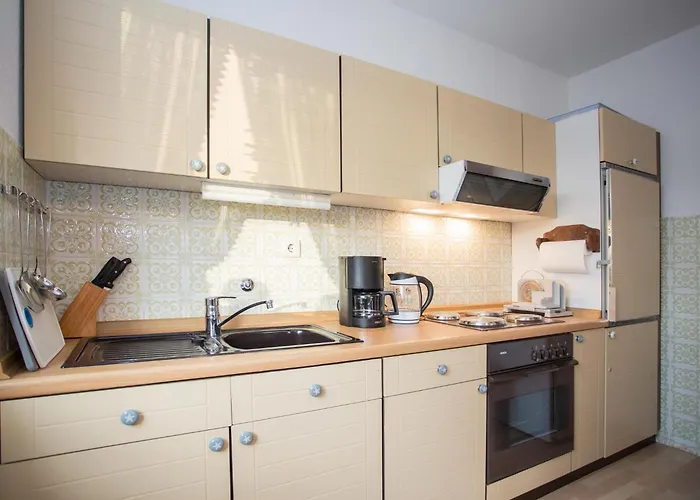 Welcome In - Met Ski- & Fietsberging, Rustig Gelegen アパート *